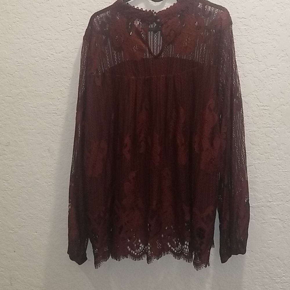 Lace Top - Picture 3 of 7